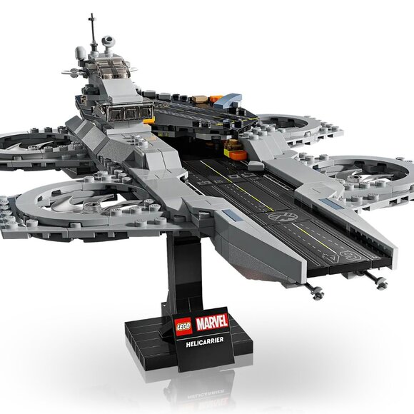 LEGO Marvel #76295 The Avengers Helicarrier Aircraft Collectible Set - **NIB** - Picture 3 of 3